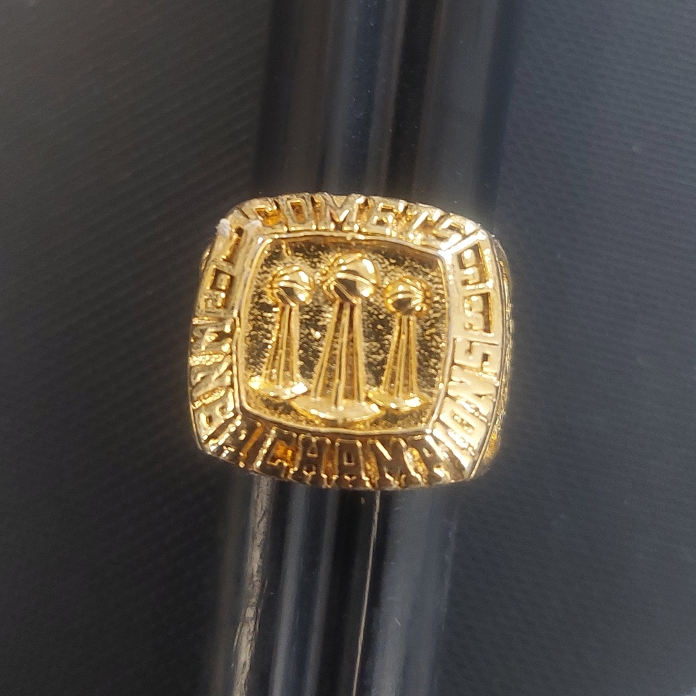 Houston Comets WNBA 3 Time Champions Souvenir Ring